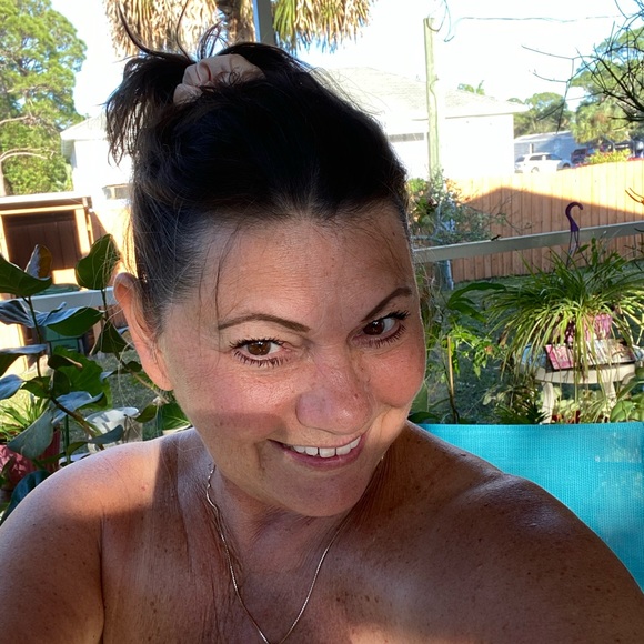 Meet your Posher, Lesly - Picture 12 of 16